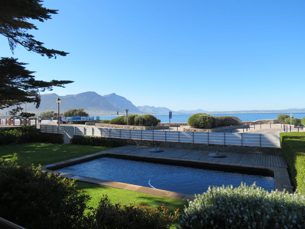 74 On Marine Apartment Hermanus Room photo